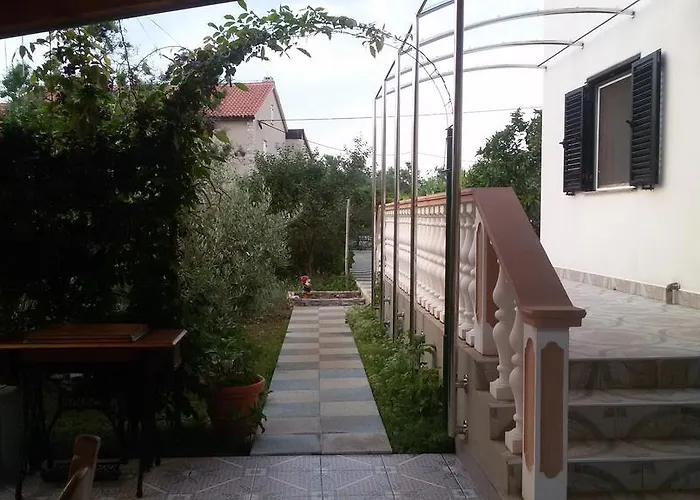 Elena Διαμέρισμα *