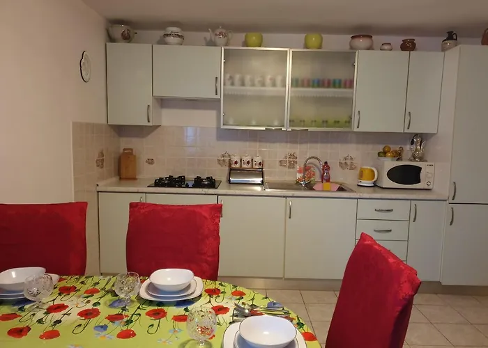 Elena Διαμέρισμα Ugljan